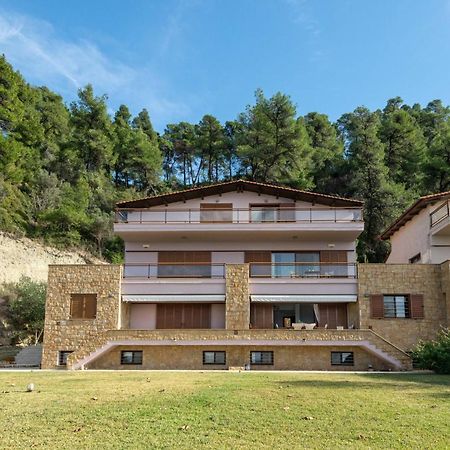 Seagrove, Beachfront Villa In Possidi #Feelslikehome Skála Foúrkas Exterior foto