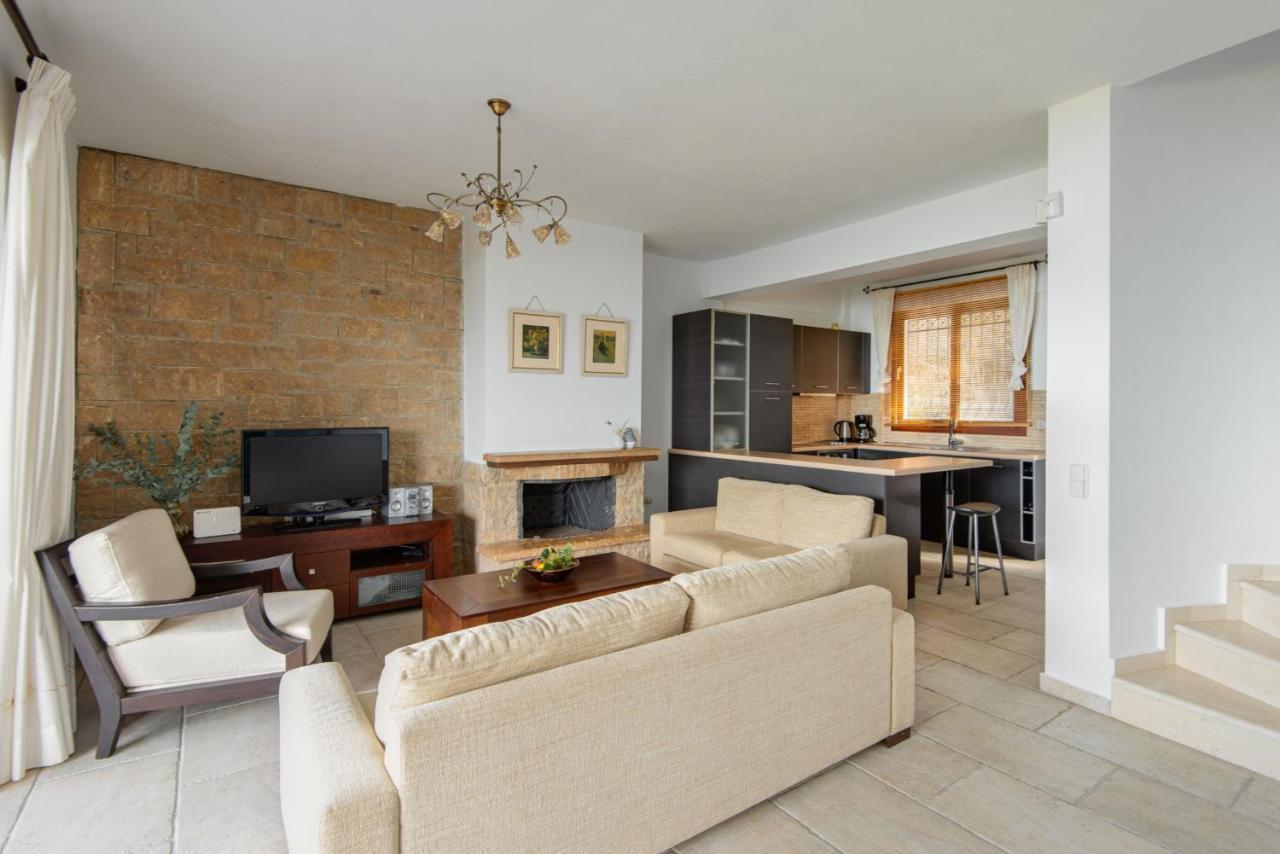Seagrove, Beachfront Villa In Possidi #Feelslikehome Skála Foúrkas Exterior foto
